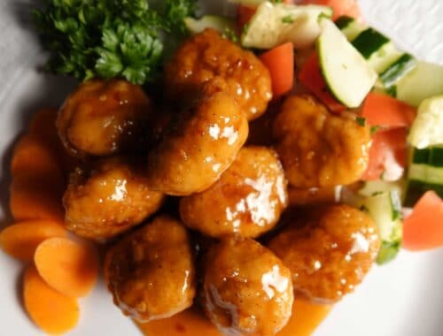 Gold Creek WG Breaded Dark Meat Chicken with JTM General Tso's Sauce