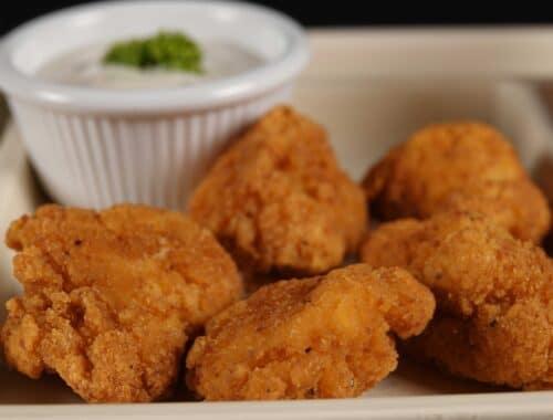 Spicy Breaded Chicken Breast Chunks with side of ranch dipping sauce